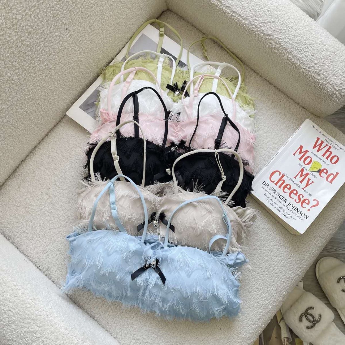 Chic Fringe Built - In Bra Top – Playful & Stylish - Zero Bra