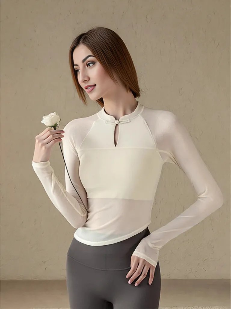 Chic Keyhole Long Sleeve Crop Top with Built - in Bra - Zero Bra