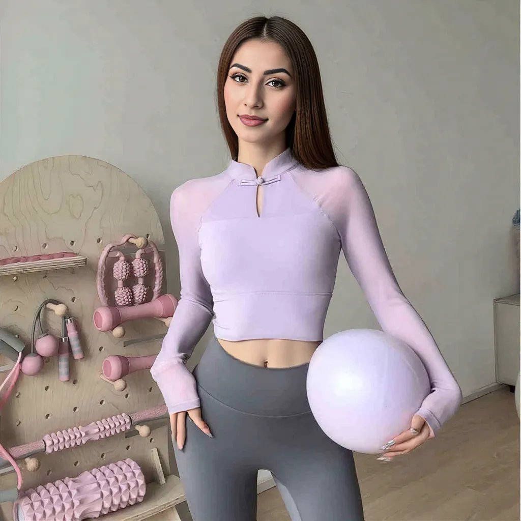 Chic Keyhole Long Sleeve Crop Top with Built - in Bra - Zero Bra