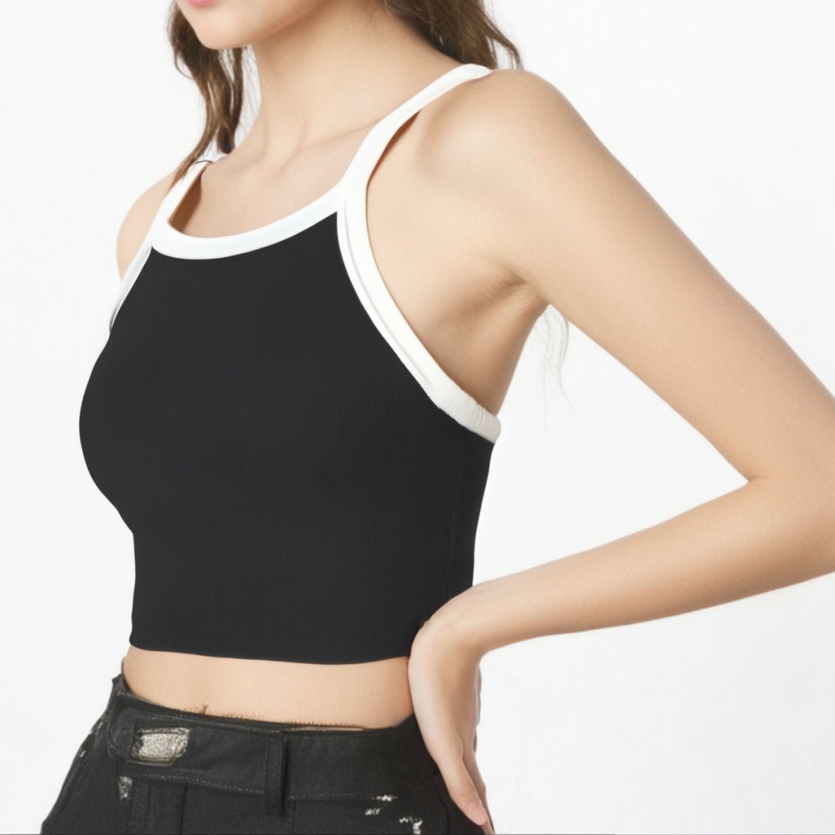 Contrast Edge Built - In Bra Tank – Bold Lines, Seamless Support! - Zero Bra