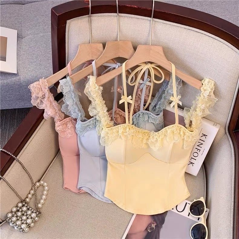 Dreamy Lace Ruffle Built - In Bra Top – Elegant & Feminine - Zero Bra