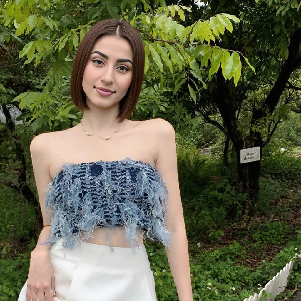 Edgy Chic Frayed Tube Top With Built In Bra - Zero Bra