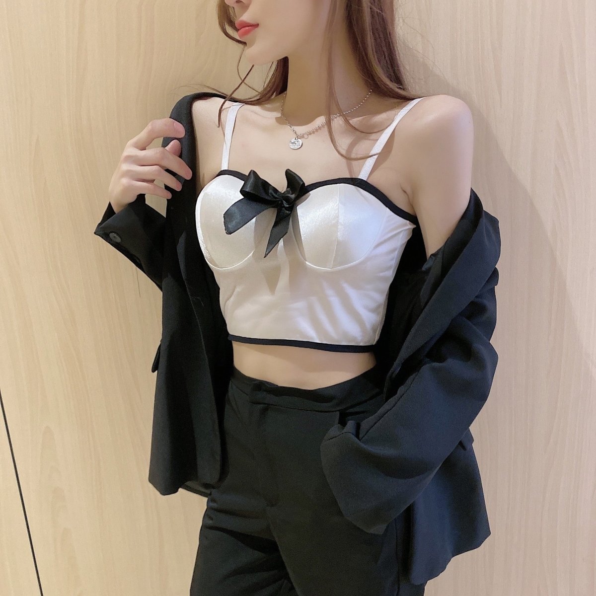 Elegant Bow - Tie Built - In Bra Bustier – Chic & Feminine - Zero Bra