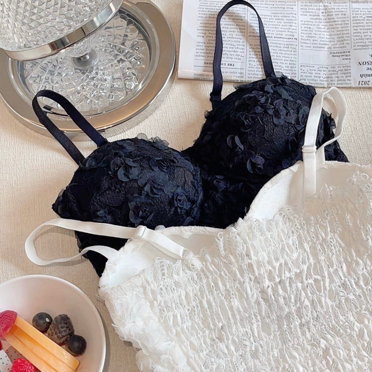 Floral Lace Built - In Bra Top β Elegant & Romantic - Zero Bra