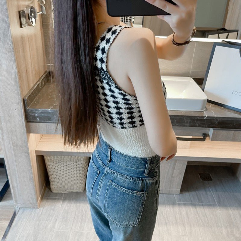 Fuzzy Knit Crop Top with Built - in Bra β Cozy Meets Chic - Zero Bra