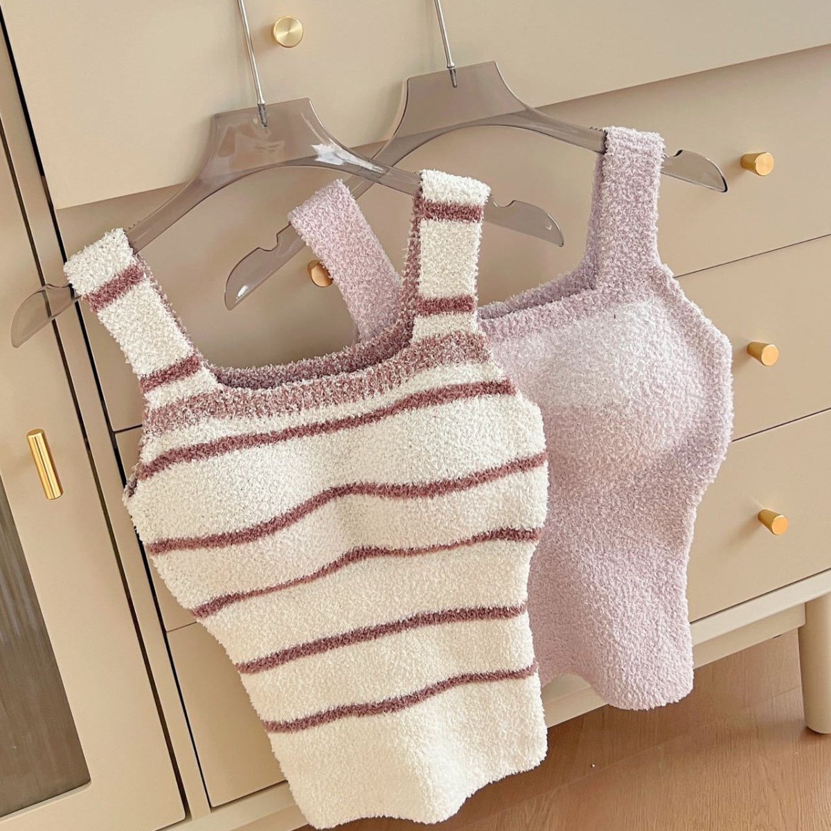 Fuzzy Knit Crop Top with Built - in Bra β Cozy Meets Chic - Zero Bra