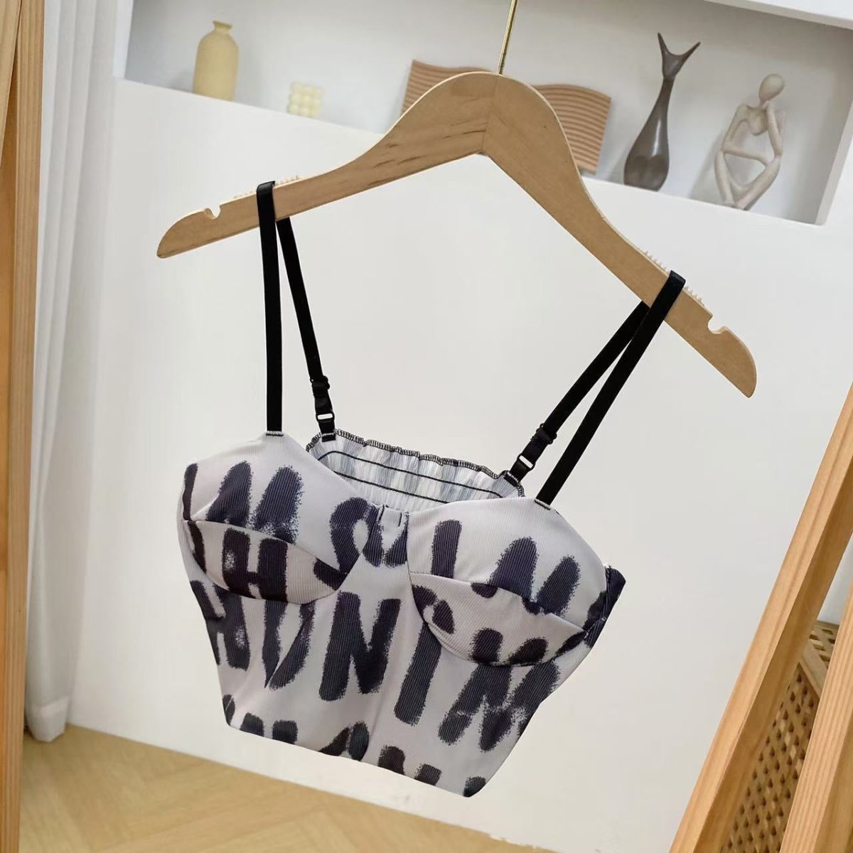 Graffiti Print Fuzzy Built - In Bra Cami – Streetwear Meets Coz - Zero Bra