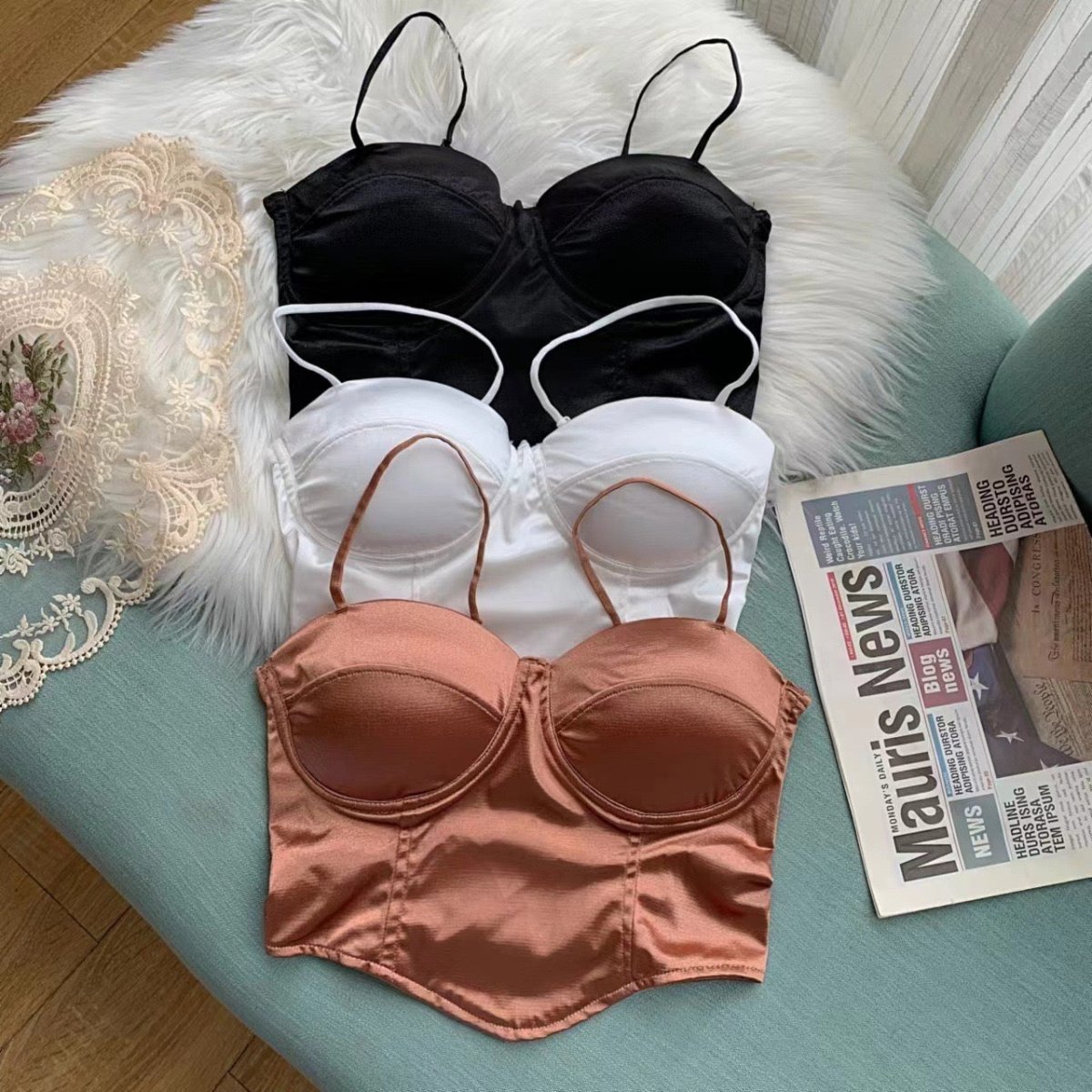 Luxe Satin Built - In Bra Bustier β Bold & Sultry - Zero Bra