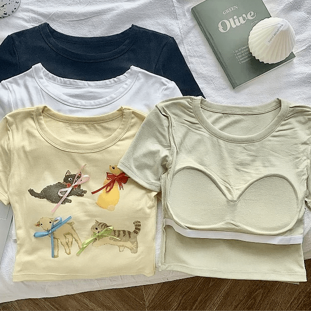 Playful Cat Graphic Crop Top with Built - In Bra – Fun, Comfy & Whimsical - Zero Bra