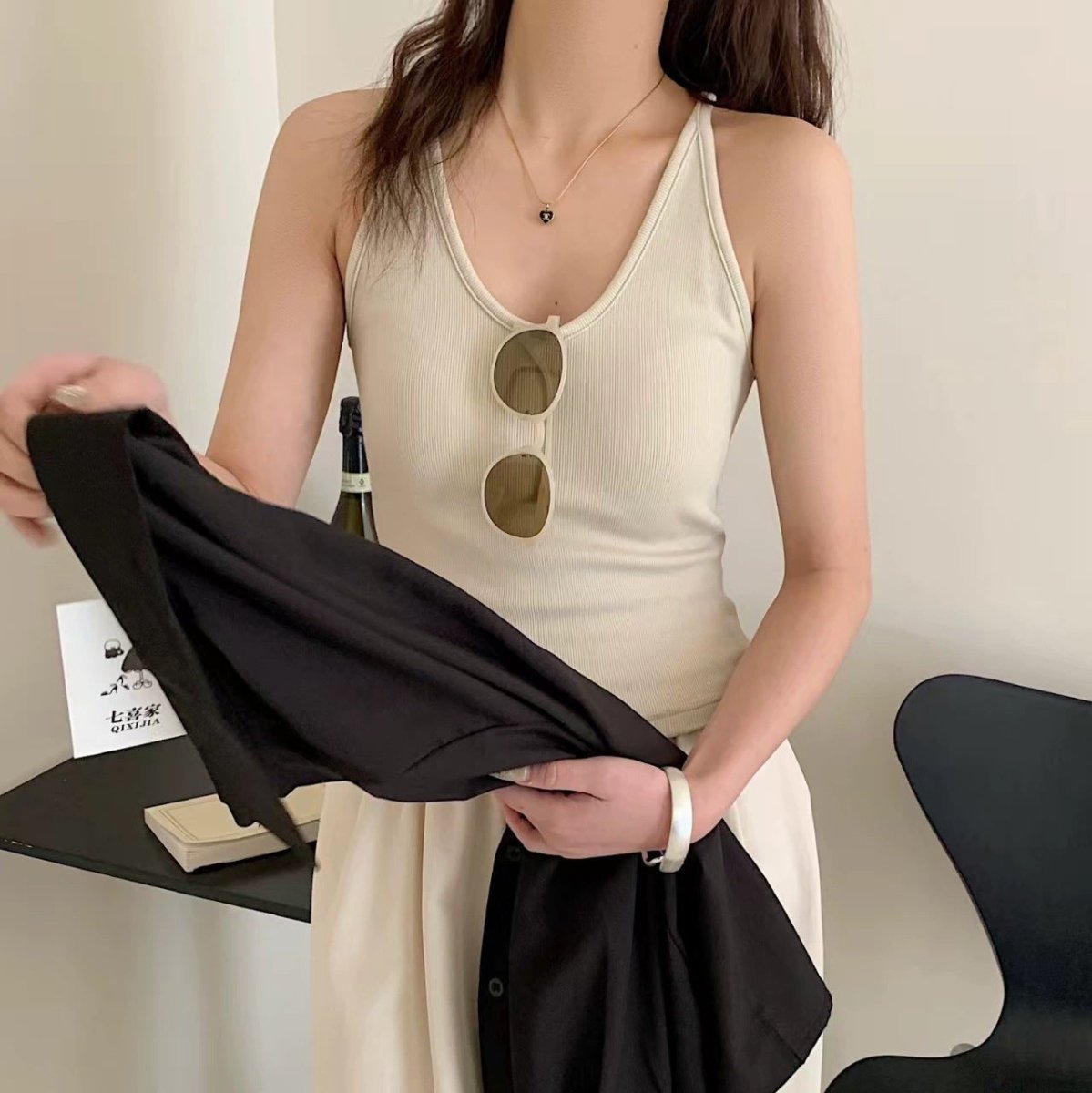 Ribbed Built - In Bra Tank Tops – Everyday Essential - Zero Bra