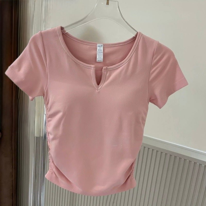 Sleek & Chic Built - In Bra Tee – Your Everyday Essential! - Zero Bra