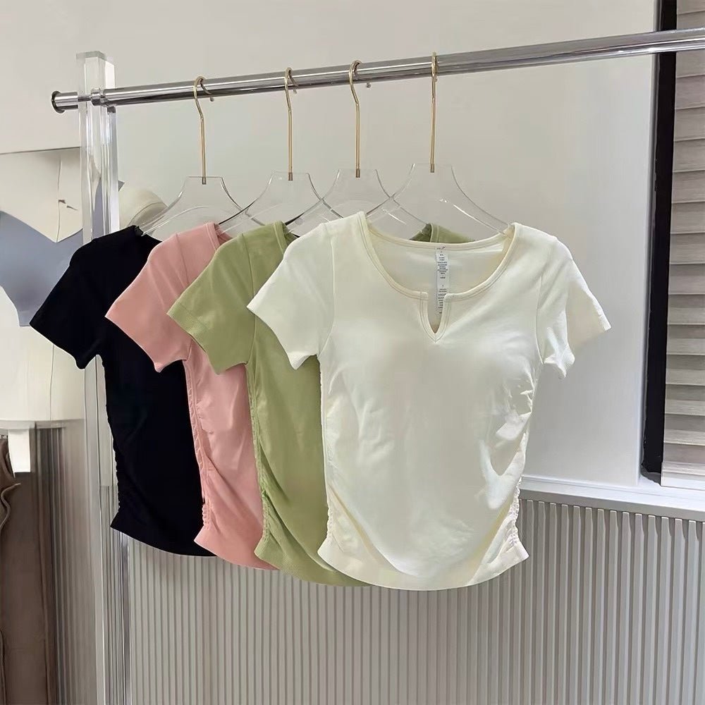Sleek & Chic Built - In Bra Tee – Your Everyday Essential! - Zero Bra