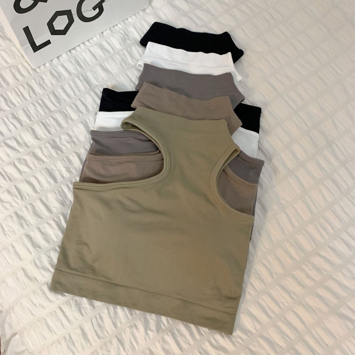 Sleek Racerback Built - In Bra Tank – Support & Style in One - Zero Bra