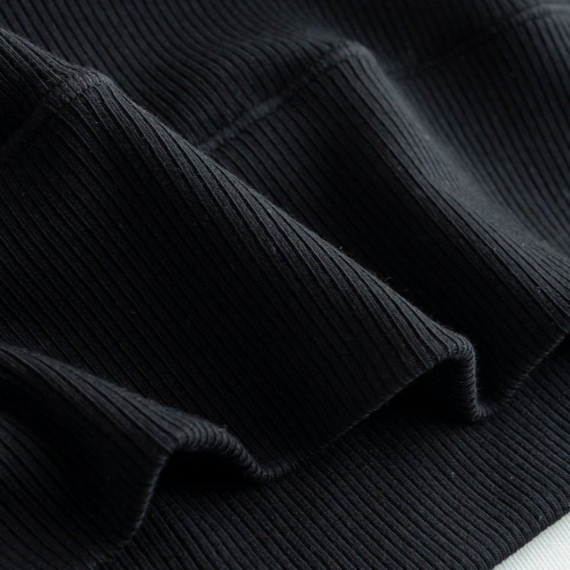 Sleek Stretch Built - In Bra Crop Top – Where Comfort Meets Cool - Zero Bra