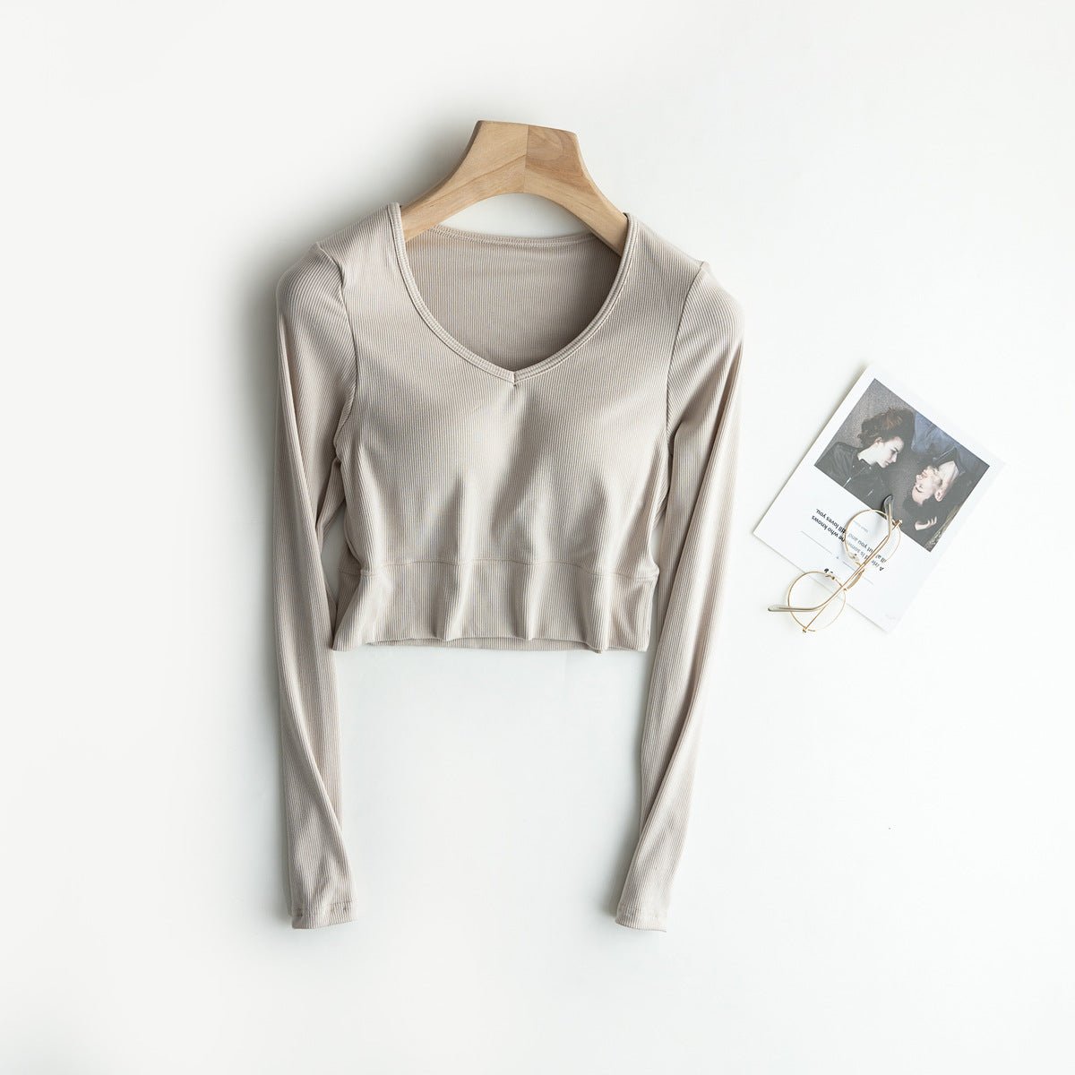 Sleek Stretch Built - In Bra Crop Top – Where Comfort Meets Cool - Zero Bra