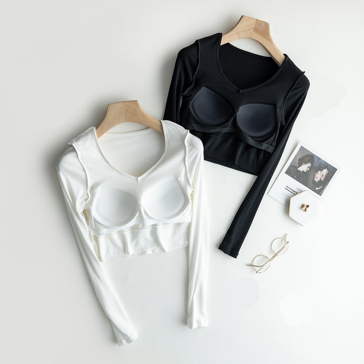 Sleek Stretch Built - In Bra Crop Top – Where Comfort Meets Cool - Zero Bra