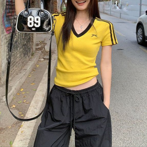 Sporty Vibe Built - In Bra Tee – Confidence with Every Move! - Zero Bra