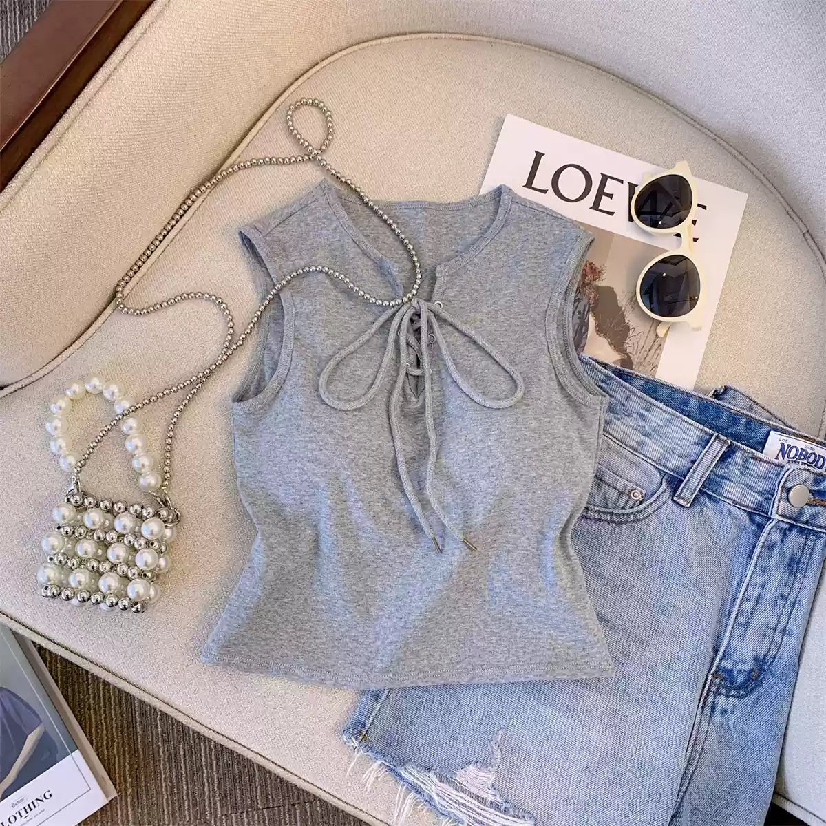 Tie - Front Sleeveless Crop Top with Built - in Bra β Effortless Chic - Zero Bra