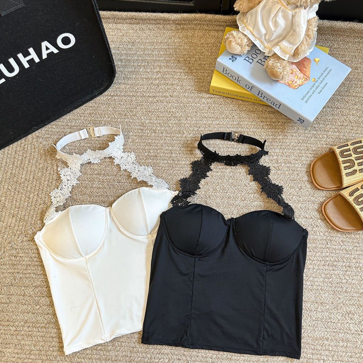 Elegant Lace Halter Built - In Bra Top – Timeless & Chic - Zero Bra