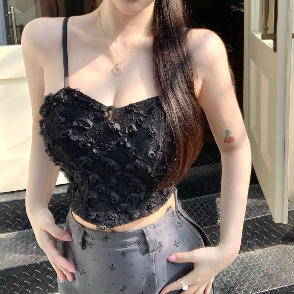 Floral Lace Built - In Bra Top – Elegant & Romantic - Zero Bra