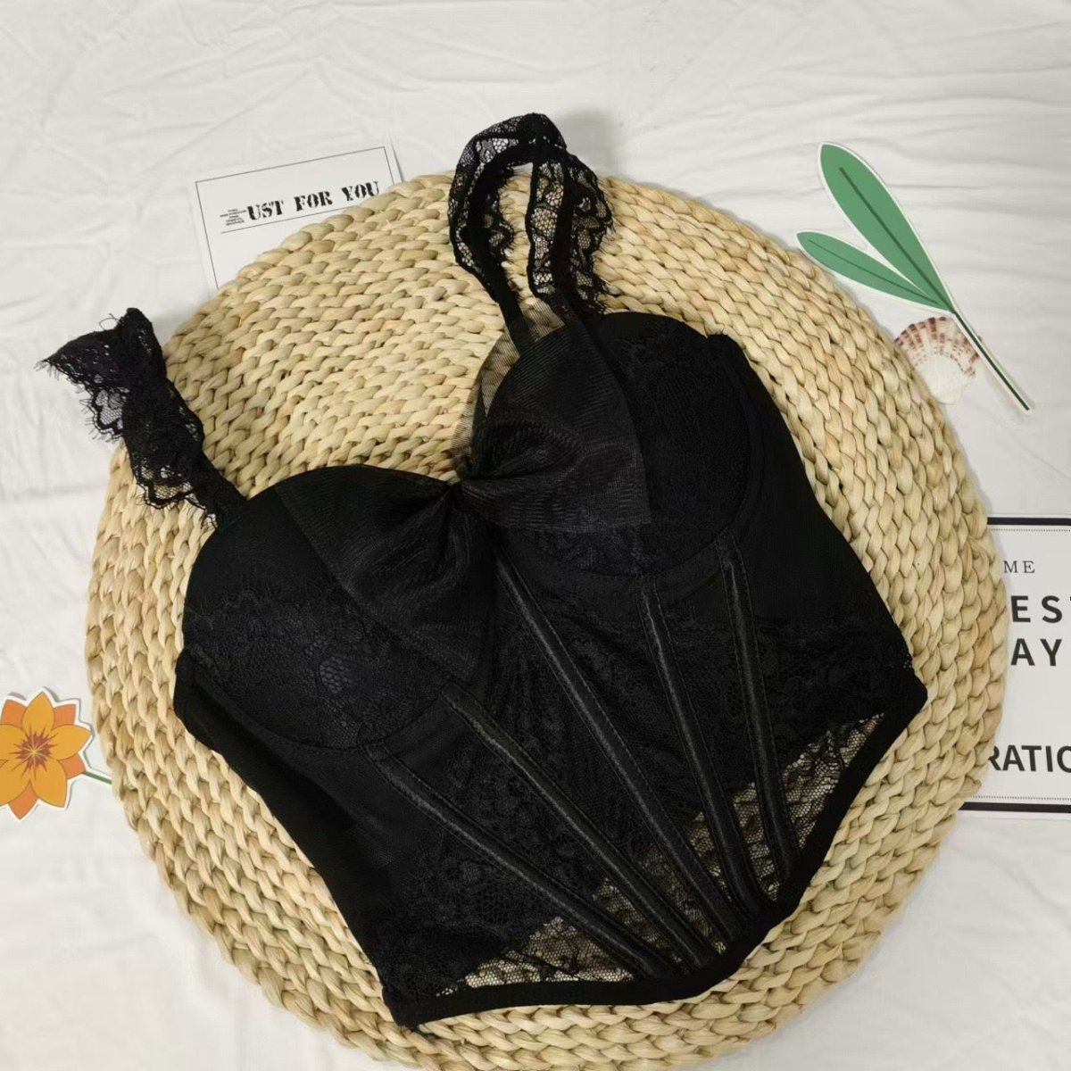 Luxe Lace Built - In Bra Corset – For That Main Character Energy - Zero Bra