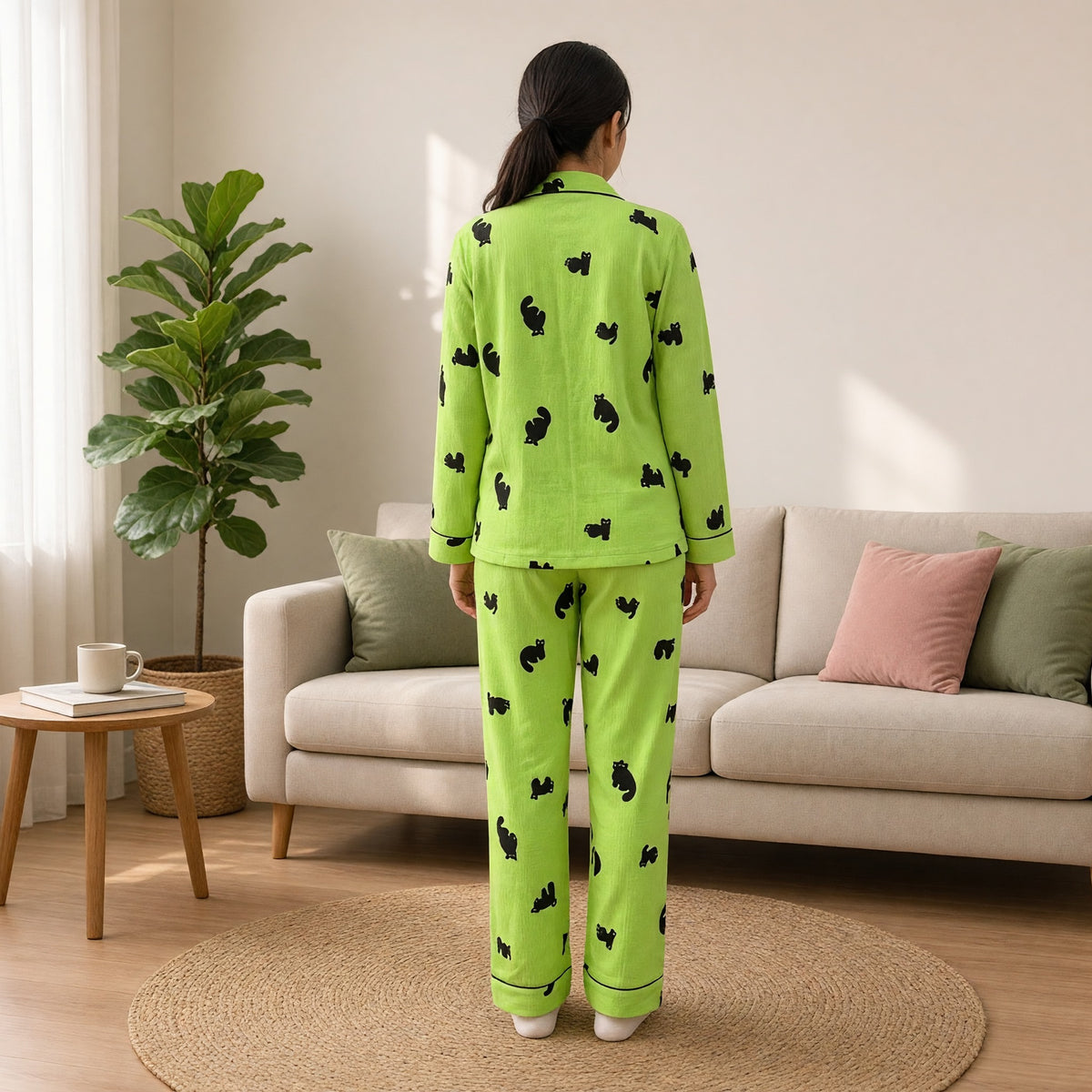 Matcha Kitty Padded Night Suit