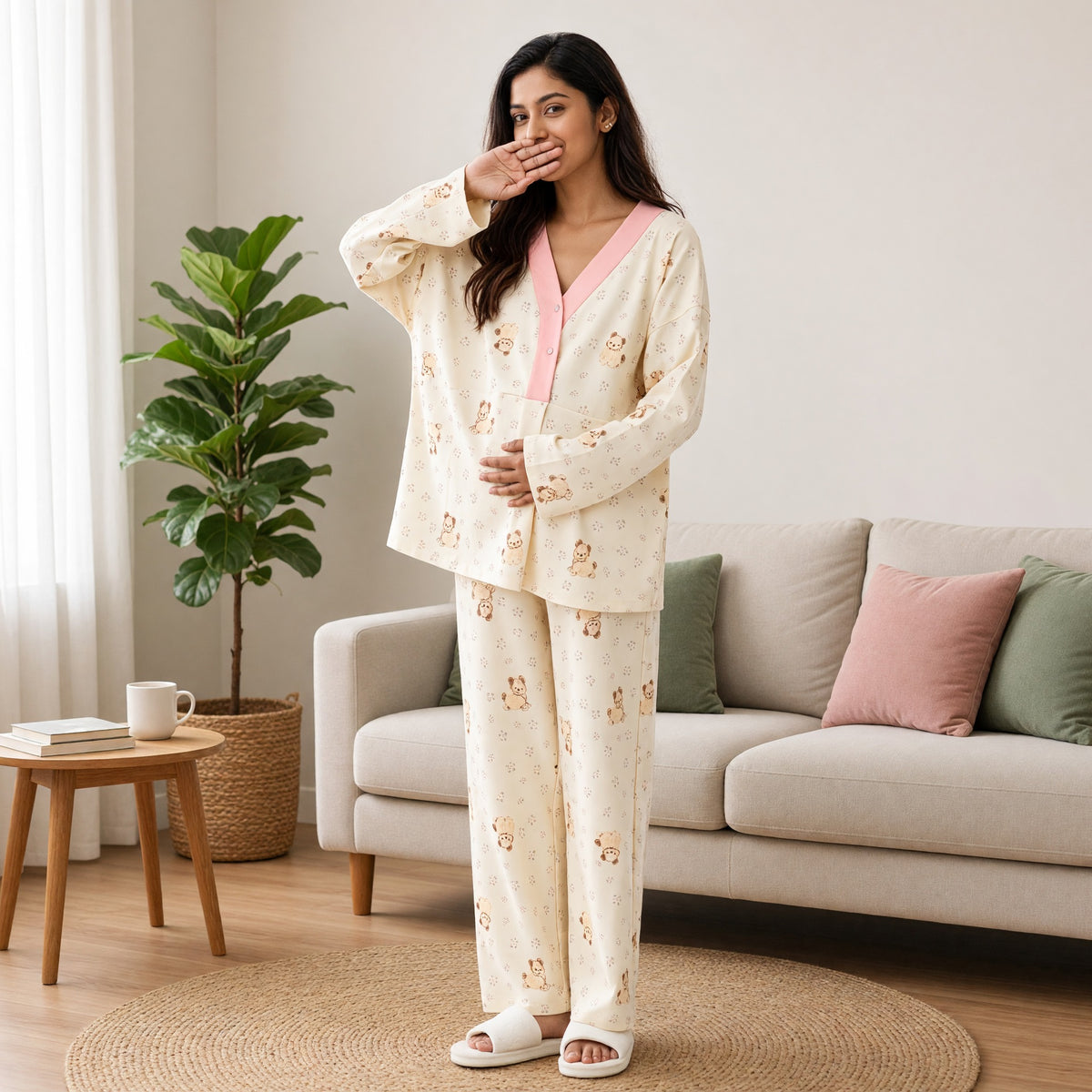 Teddy Bloom Padded Feeding Night Suit